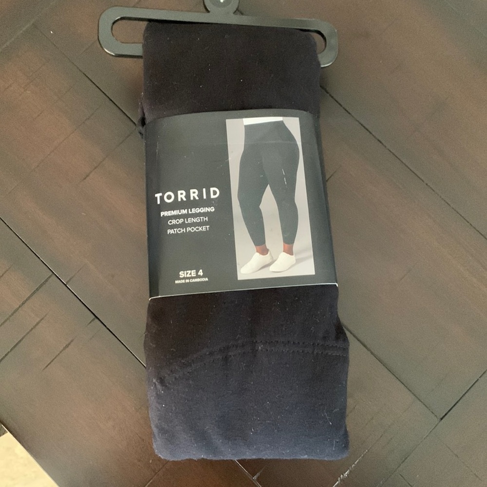 Torrid Crop Length Leggings